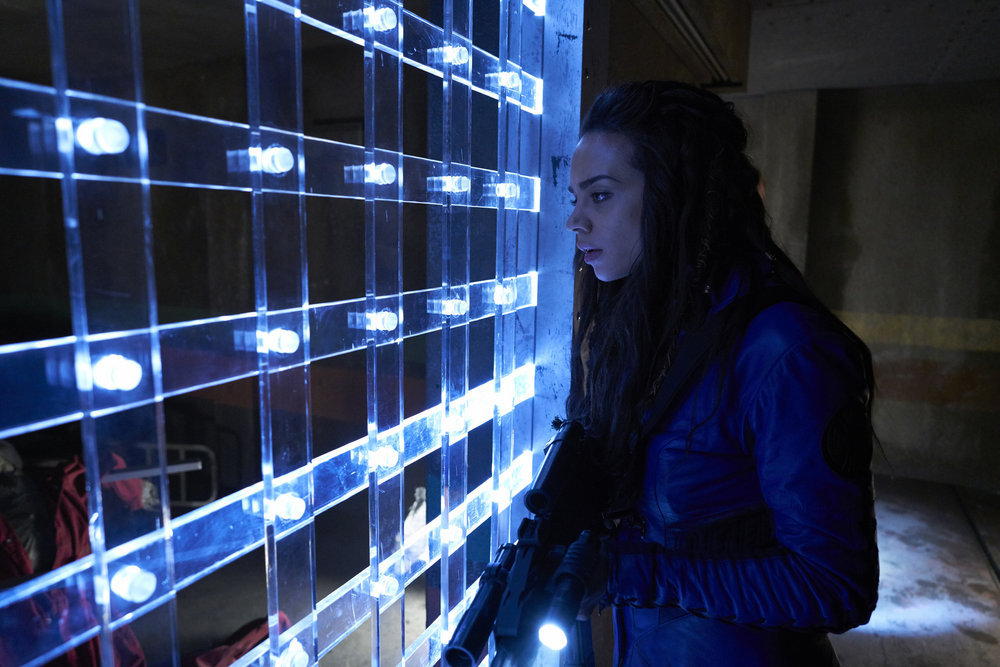 KILLJOYS -- Episode 202 -- Pictured: Hannah John-Kamen as Dutch -- (Photo by: Steve Wilkie/Syfy/Killjoys II Productions Limited)