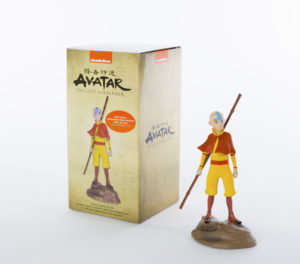 SDCC 2016_Nick_Avatar Box and Statuette