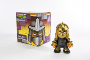 SDCC 2016_Nick_Kidrobot Shredder Box and Figure