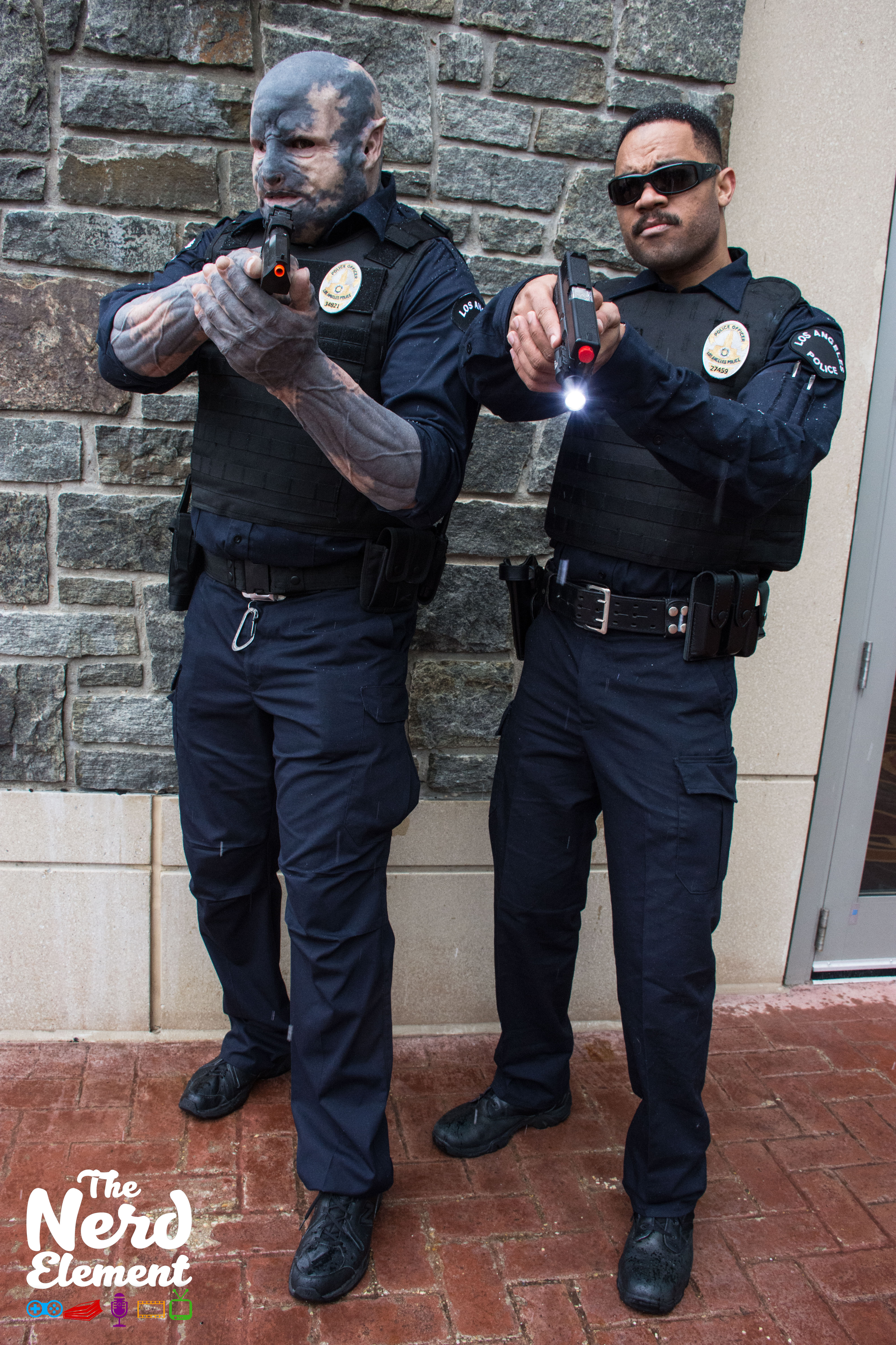 Officers Jakoby and Ward - Netflix's Bright
Cosplayers: @arcanekani (ig) & @chibithetall (ig)