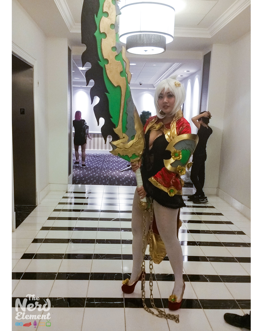 Riven (Dragonblade skin) - League of Legends
Cosplayer: unknown